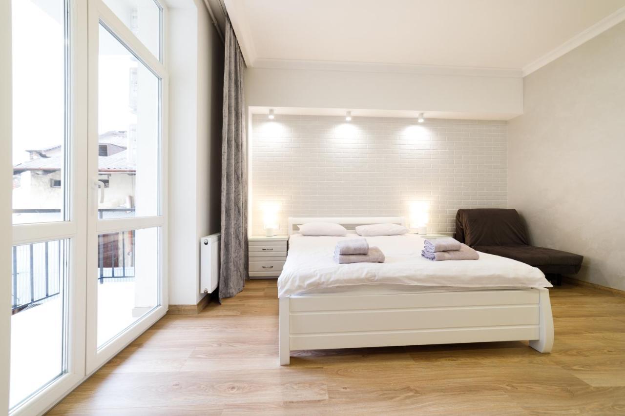 Lux Apartments Lviv Luaran gambar