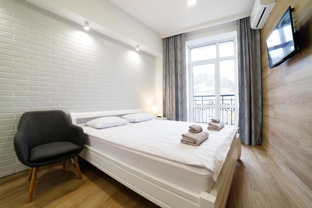 Lux Apartments Lviv Luaran gambar