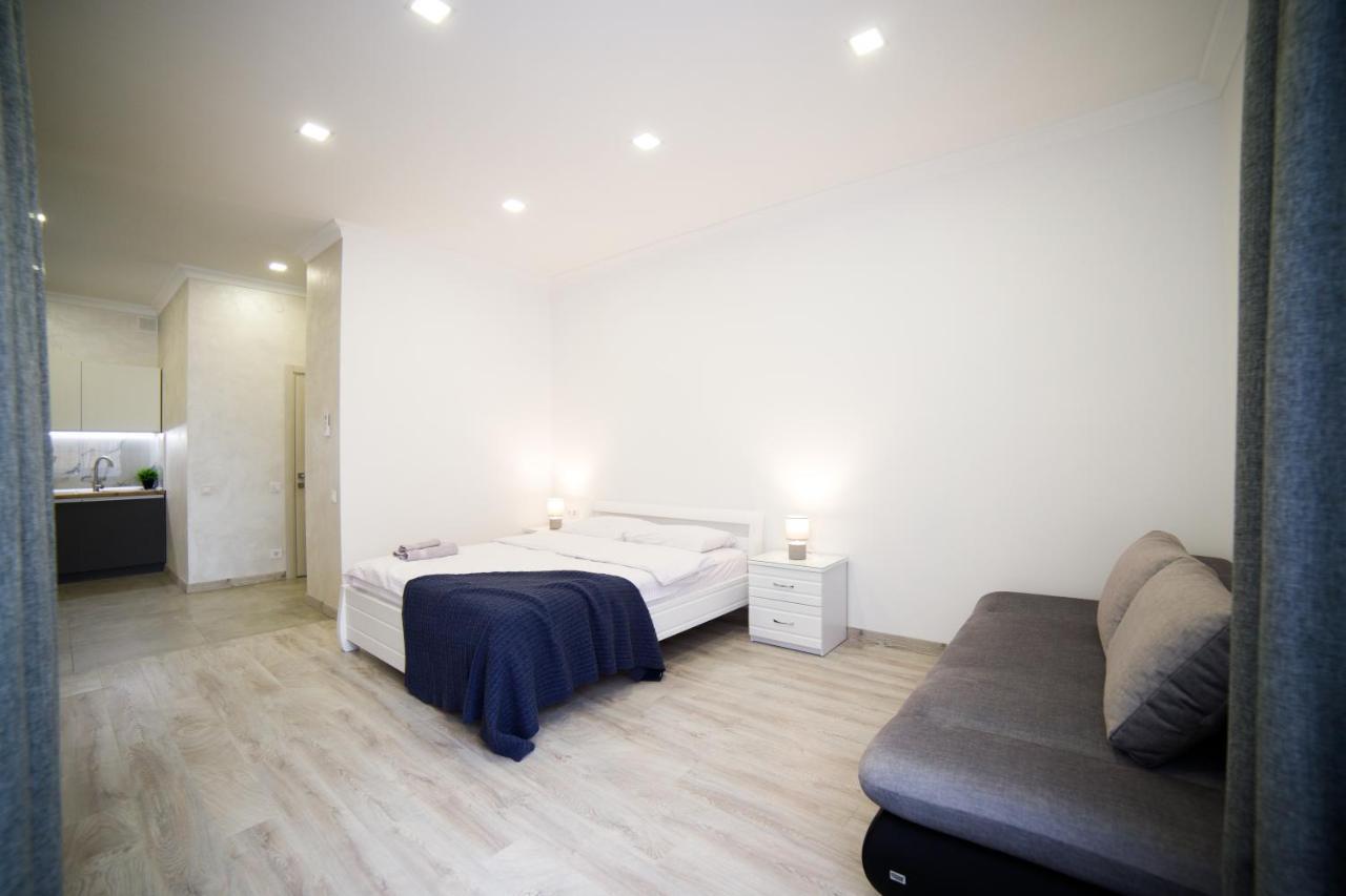 Lux Apartments Lviv Luaran gambar