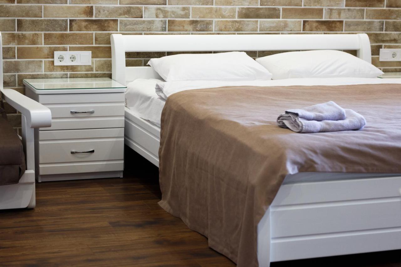 Lux Apartments Lviv Luaran gambar